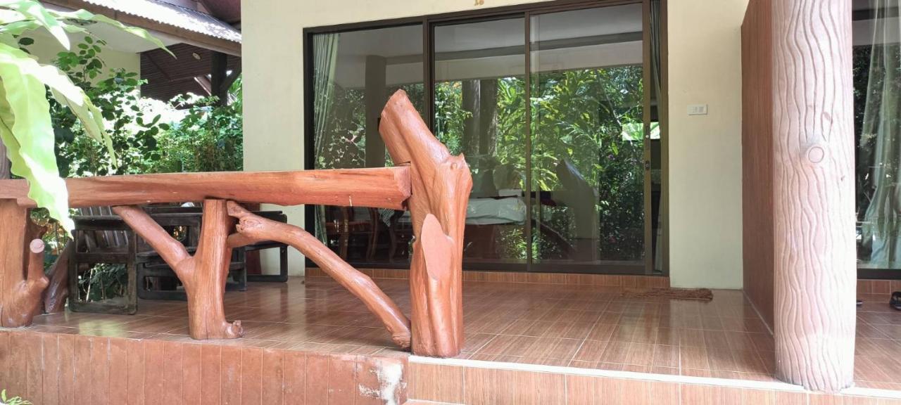 Baan Suan Villas Resort Ban Suan  Exterior foto